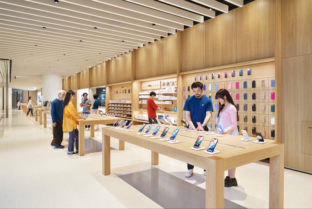 Apple梅田店舗画像